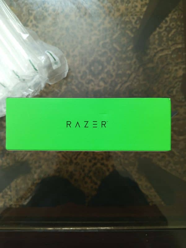 RAZER DEATHADDER ESSENTIAL ergonomic wired gaming mouse 1