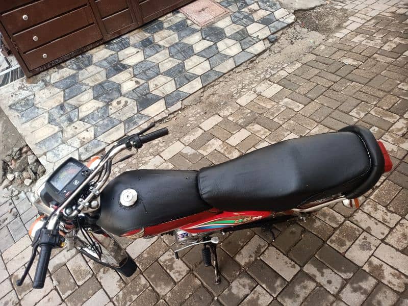 03270677201 LUSH CONDITION 9