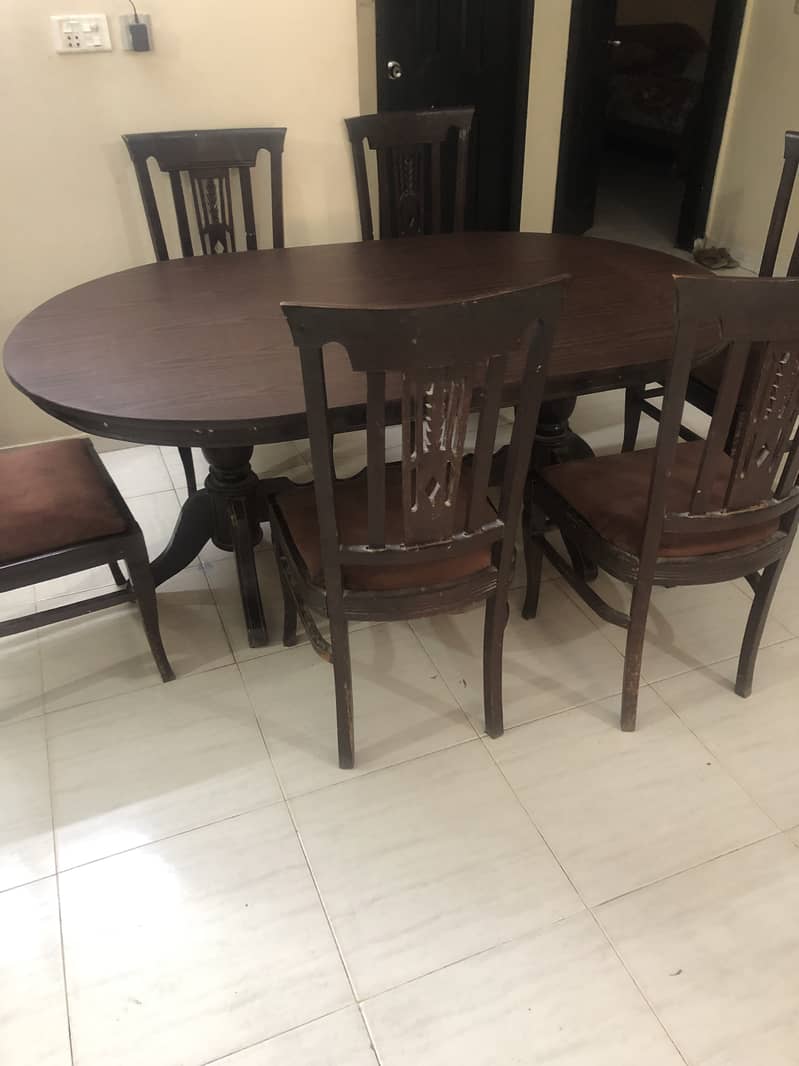 Wooden dinning table with 6 chairs 0