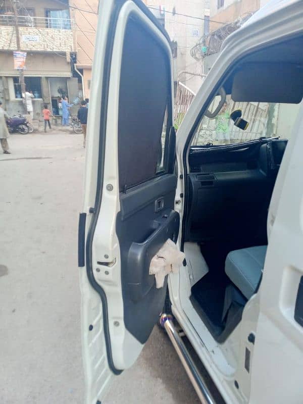 Daihatsu Hijet 2014 3