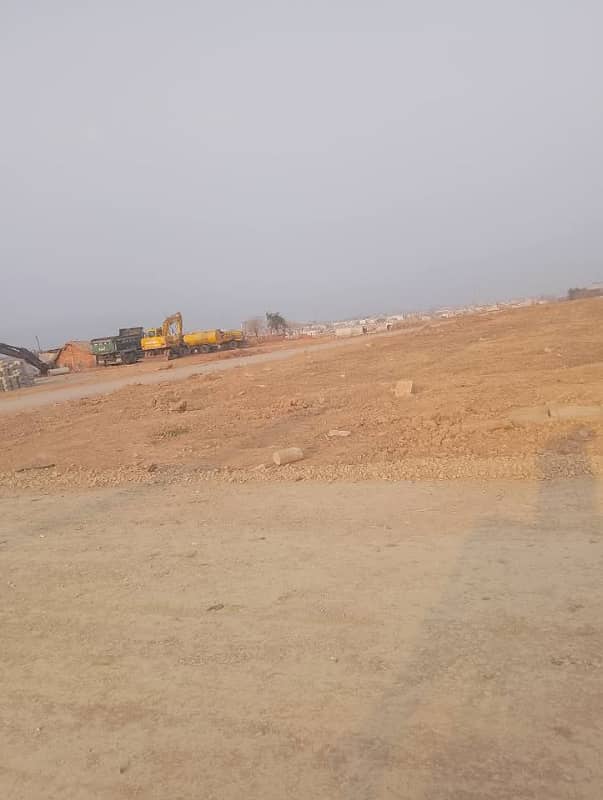 EXCELLENT PLOTS FOR SALE IN I-12/1 5