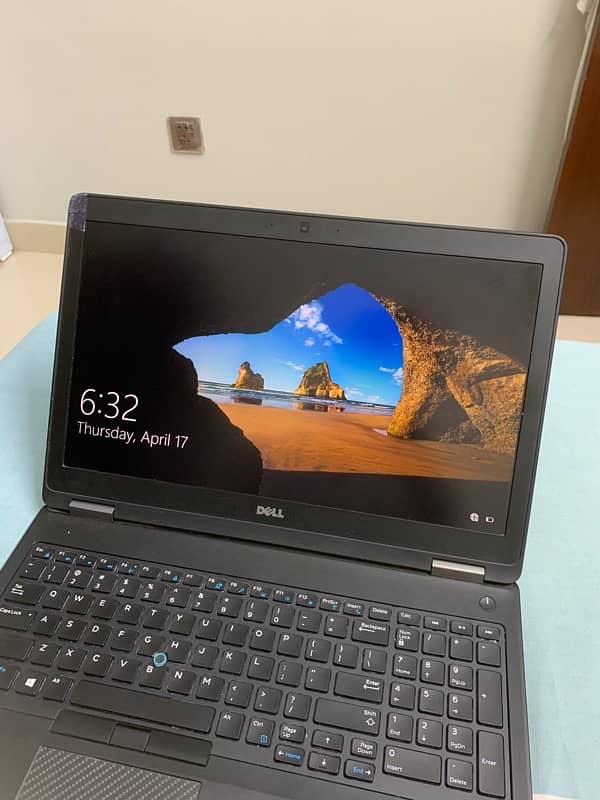Gaming laptop dell latitude E5570 0