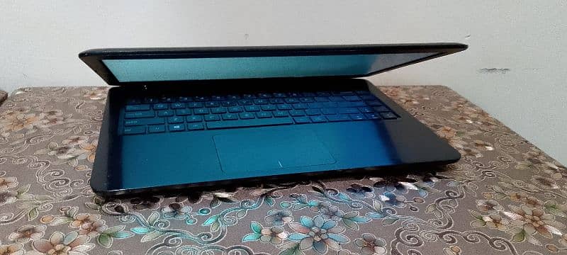 ASUS Laptop 0