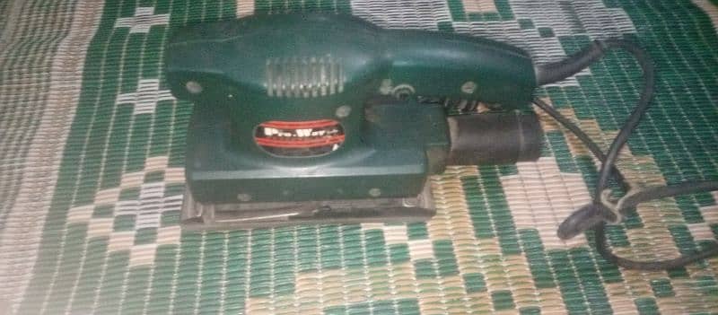 Tile Vibrator 1