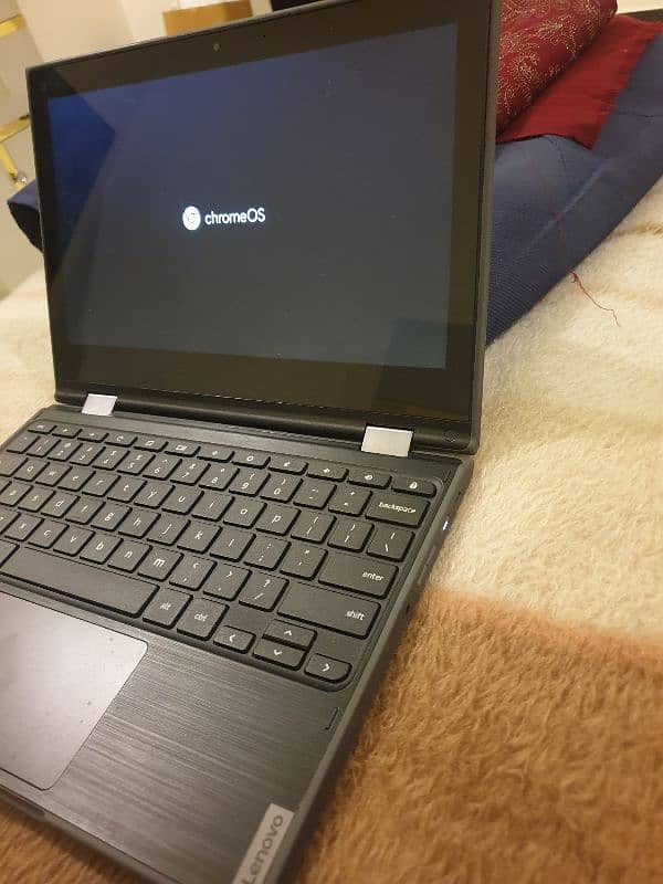Lenovo ChromeOS Rotatable 360° For Sale 2