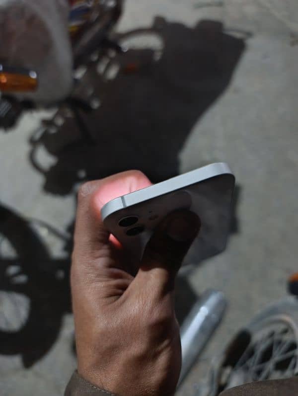iPhone 12 non PTA facry unlocke 2