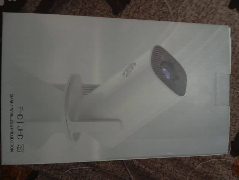 Senic Portable Android Projector | 1080p Full HD | Like New 3