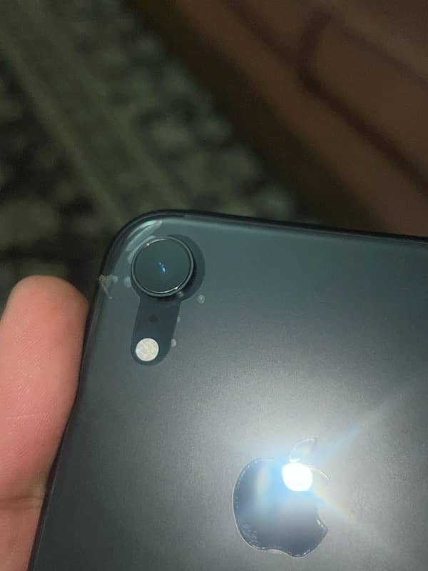 IPhone Xr 4