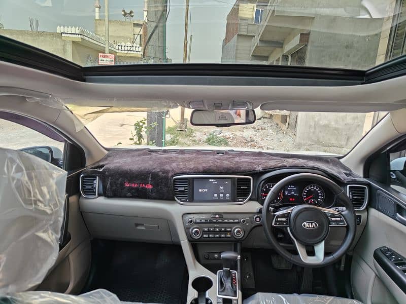 KIA Sportage 2024 AWD Total geniun in my own name 15