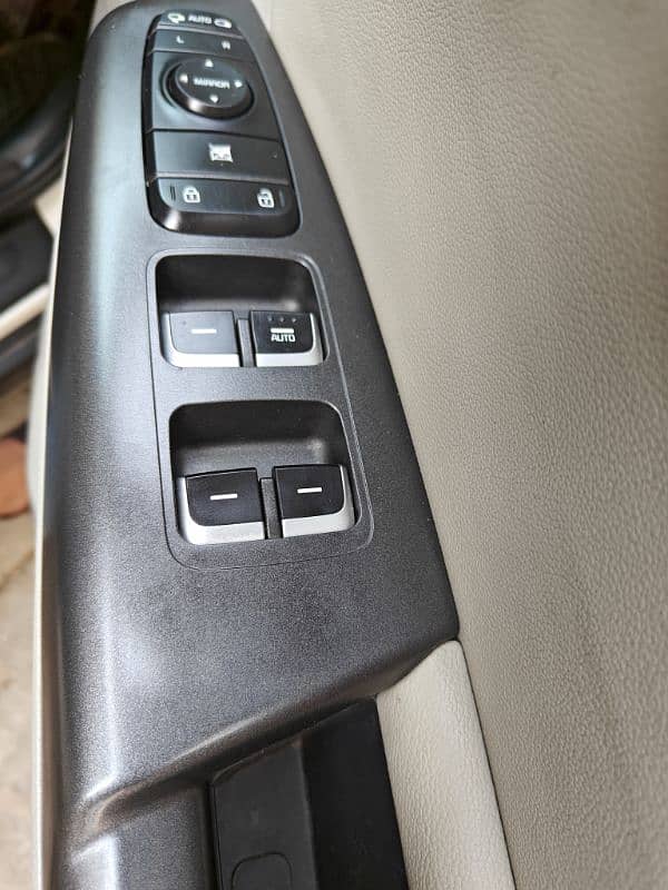 KIA Sportage 2024 AWD Total geniun in my own name 17