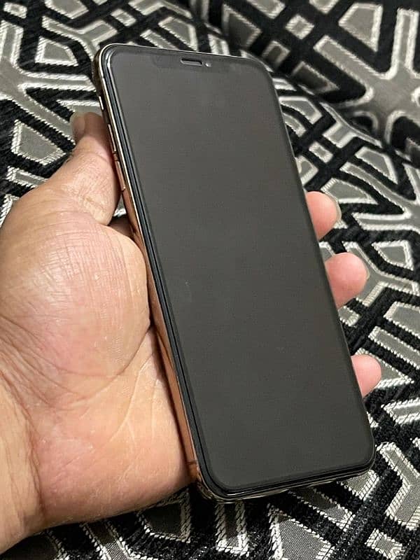 iphone xs max 5