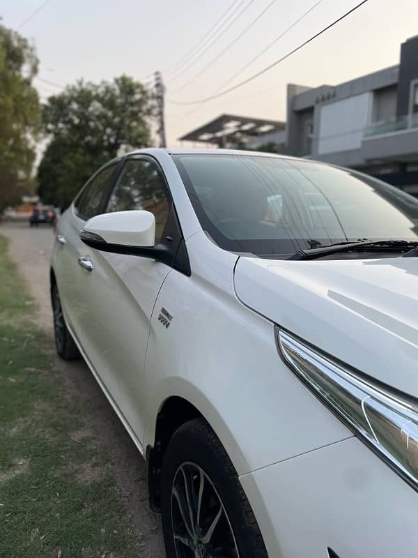 Toyota Yaris Ativ X 1.5 2021/22 11