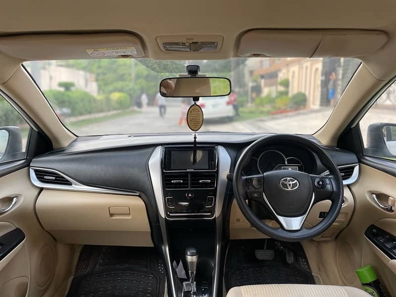 Toyota Yaris Ativ X 1.5 2021/22 16