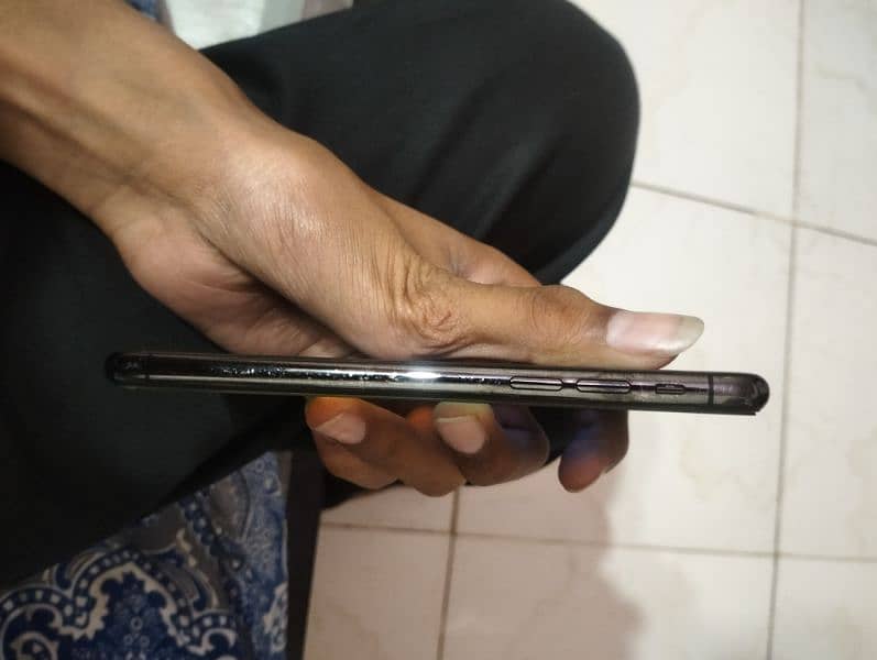 iphone x condition 8by8 bbatte. bost 100 4