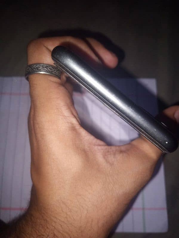 iphone 11 factory unlock 4