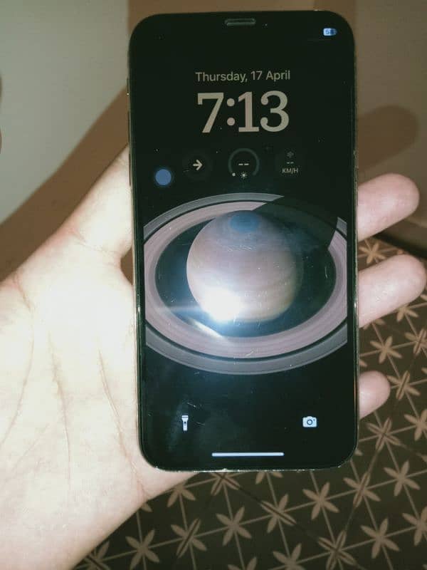 iPhone xs 256 LCD minor doubt front camera normal 0