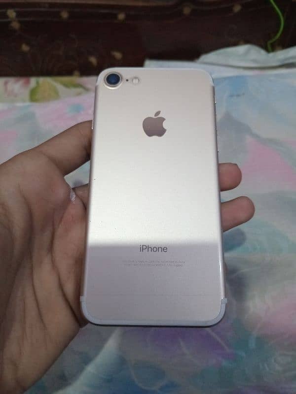 I phone 7 32 gb finger print working jv 18