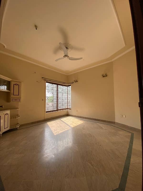 10 Marla Neat Clean Cheap Price 4 Beds House For Sale In Phase 2, Block S, DHA. 3