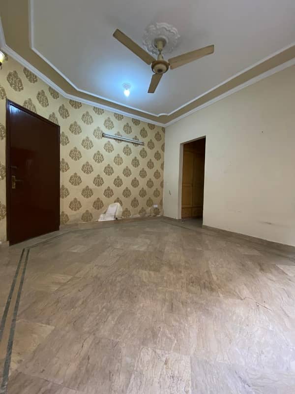 10 Marla Neat Clean Cheap Price 4 Beds House For Sale In Phase 2, Block S, DHA. 14