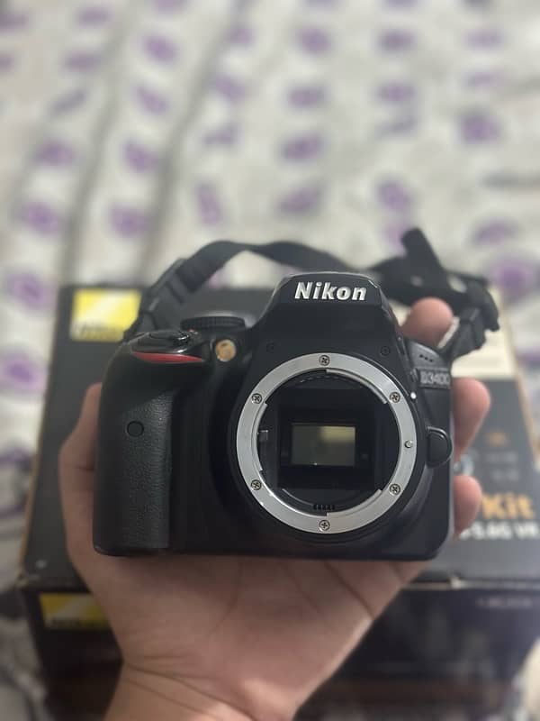 Nikon D3400 with 2 lens 18-55 and 55-200 0