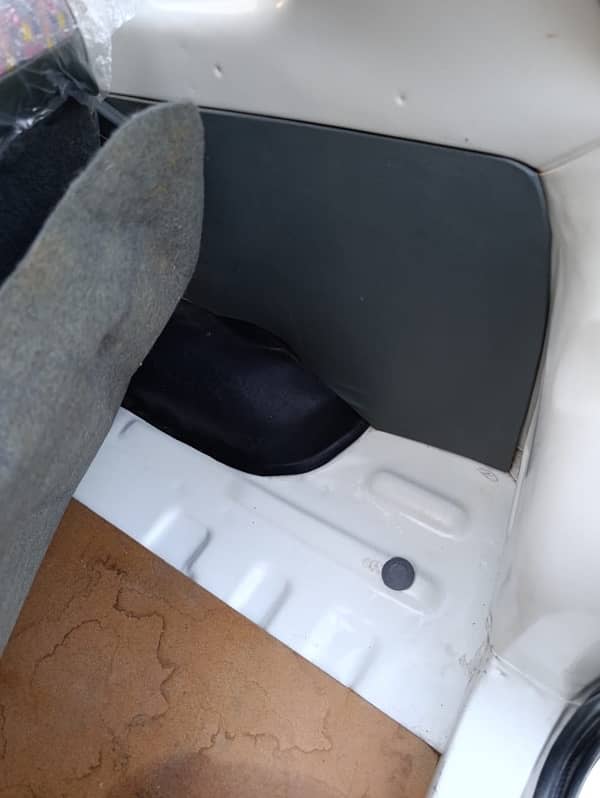 Suzuki Mehran VXR 2017 5