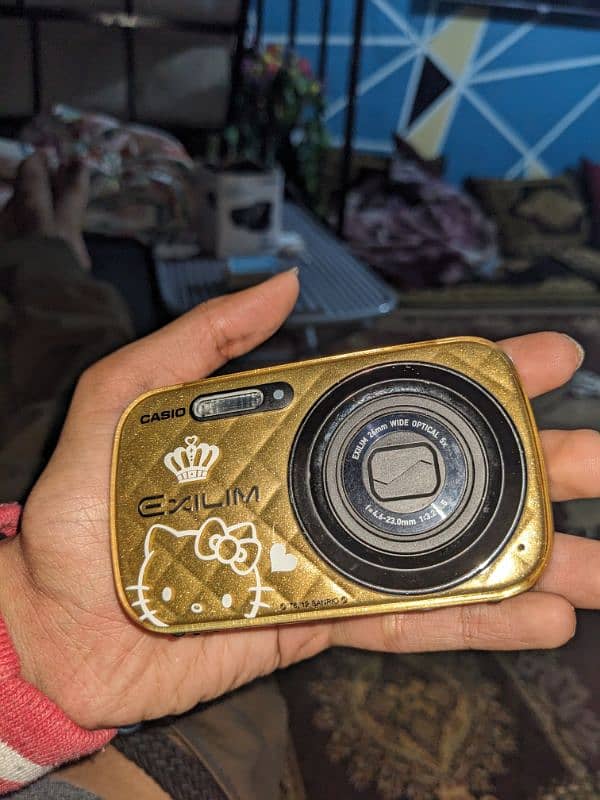 rare hello kitty Casio Exilim EX-N10 digital camera 0