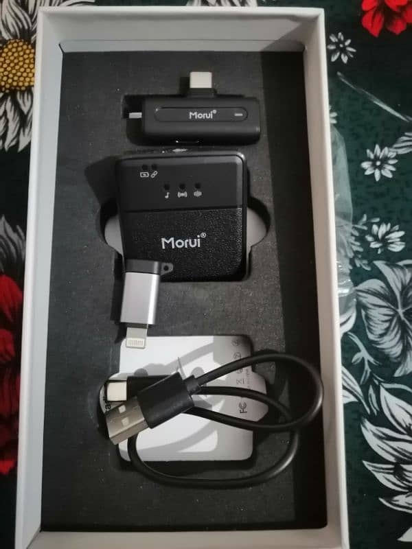 Morui wireless mic GM - X8 1
