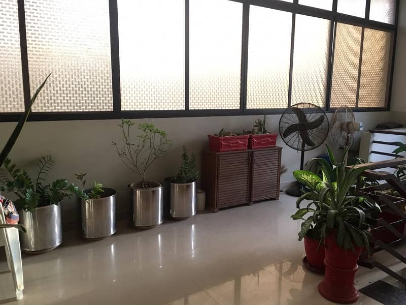 Ideal Corner House Is Available For Sale In Karachi 2