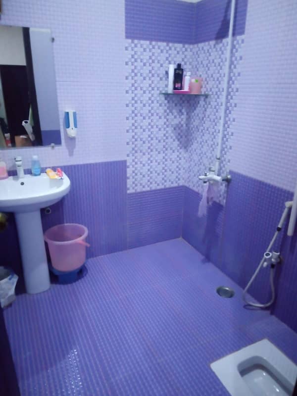 Ideal Corner House Is Available For Sale In Karachi 3