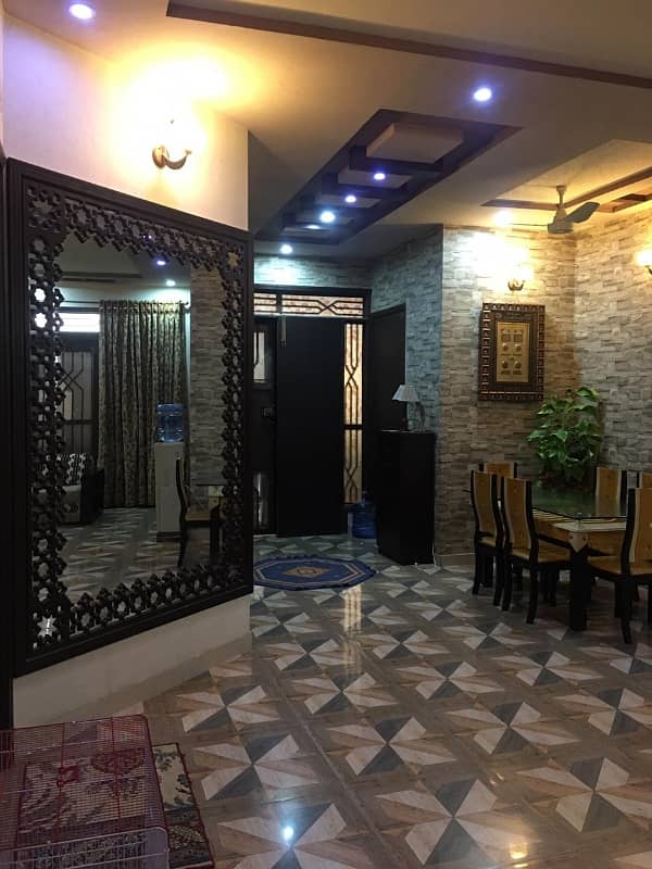 Ideal Corner House Is Available For Sale In Karachi 12