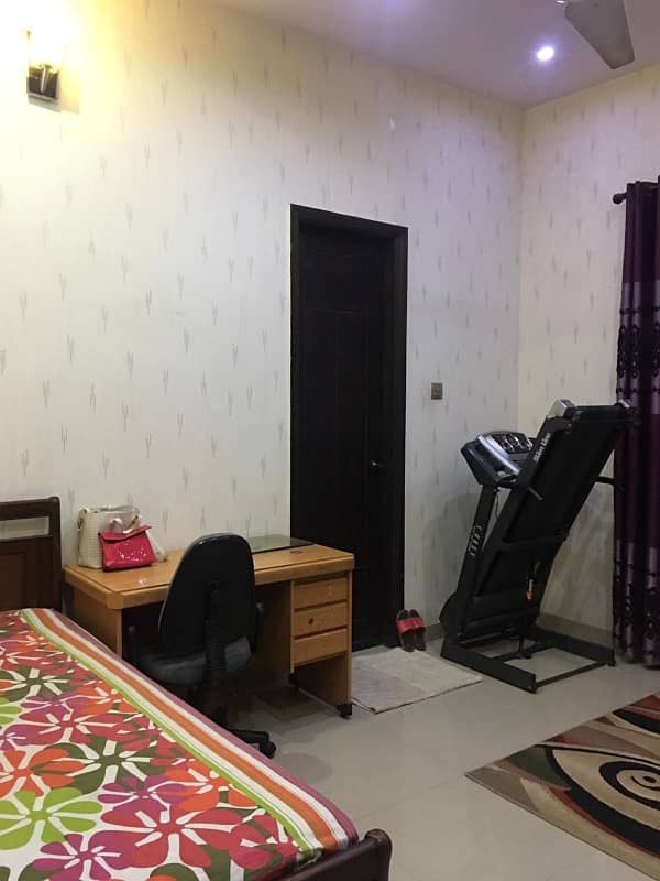 Ideal Corner House Is Available For Sale In Karachi 26