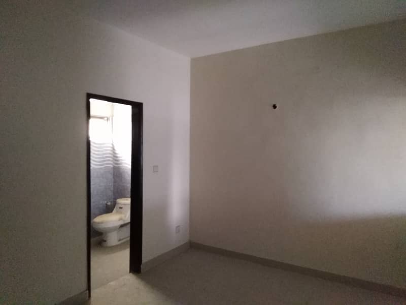 240 Square Yards Lower Portion For Rent In F-7 1