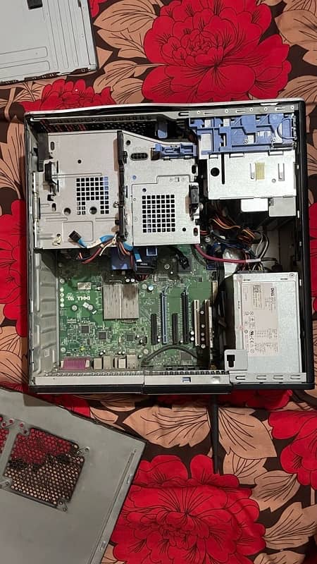 Core i3 2nd Gen And Intel Xeon Workstation At Cheap Price 2