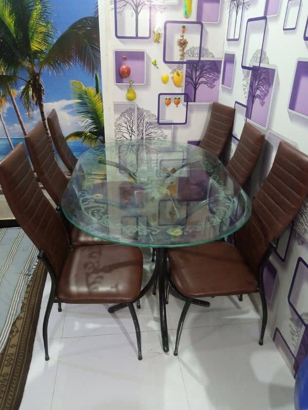 dinner table for sell 1