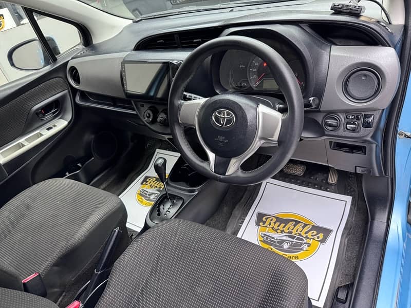 Toyota Vitz 2014 4