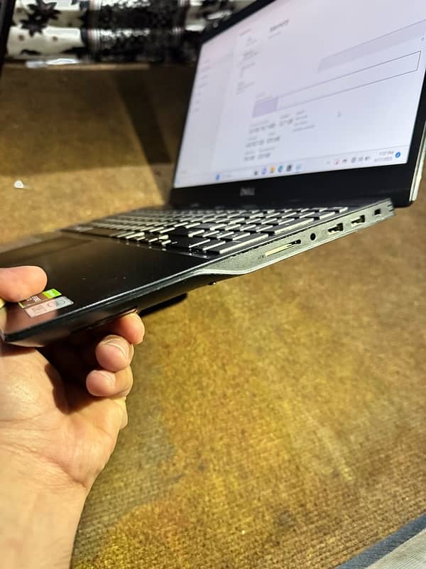 Dell G5 5500 Core i7 10th Gen 16 Gb ram 512 Gb SSD Nvidia 1650Ti 5