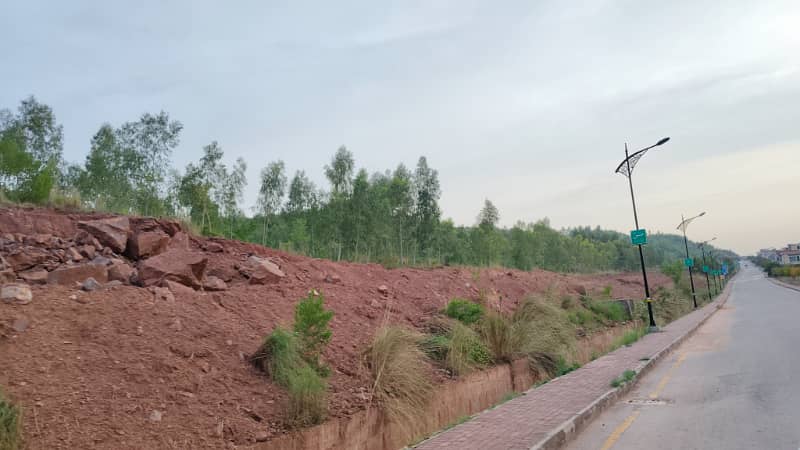 Breathtaking Margalla Hills Views 10 Marla Fully Heighted Plot for Sale 1