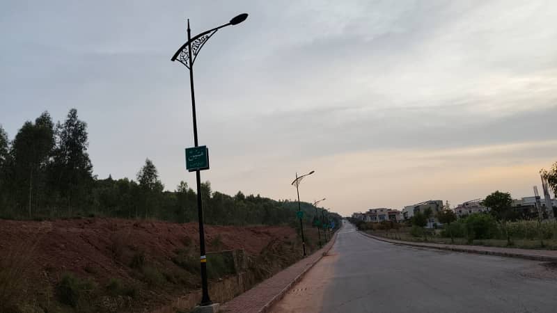 Breathtaking Margalla Hills Views 10 Marla Fully Heighted Plot for Sale 3