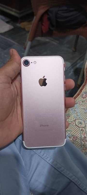 Iphone 7 32gb pta approved 3