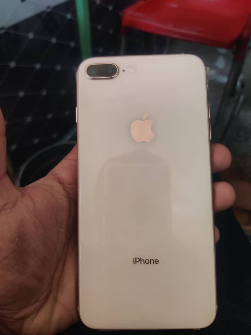 Iphone 8plus 64gb Pta approved no open no repair gold colour bh 73% 0