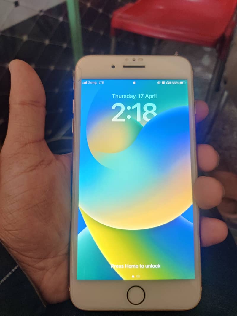 Iphone 8plus 64gb Pta approved no open no repair gold colour bh 73% 6