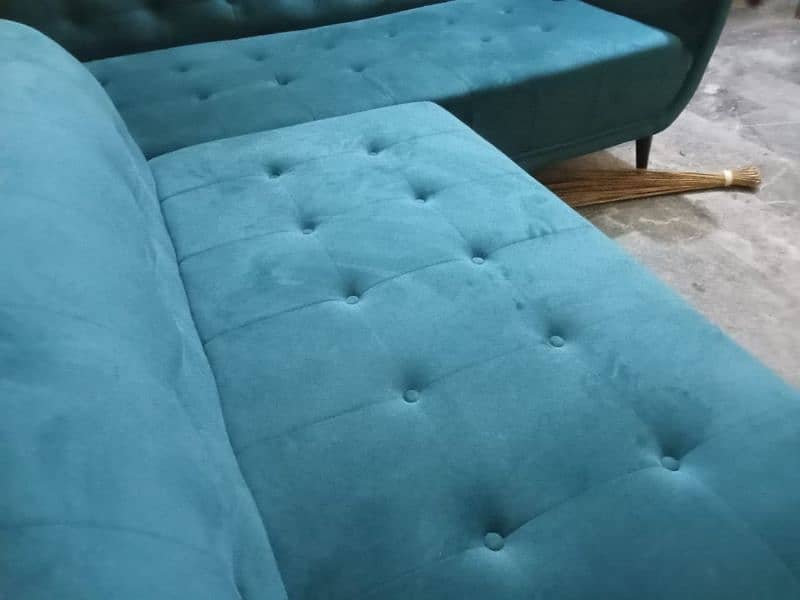 new set 2 double and 1 single set with cushions 5