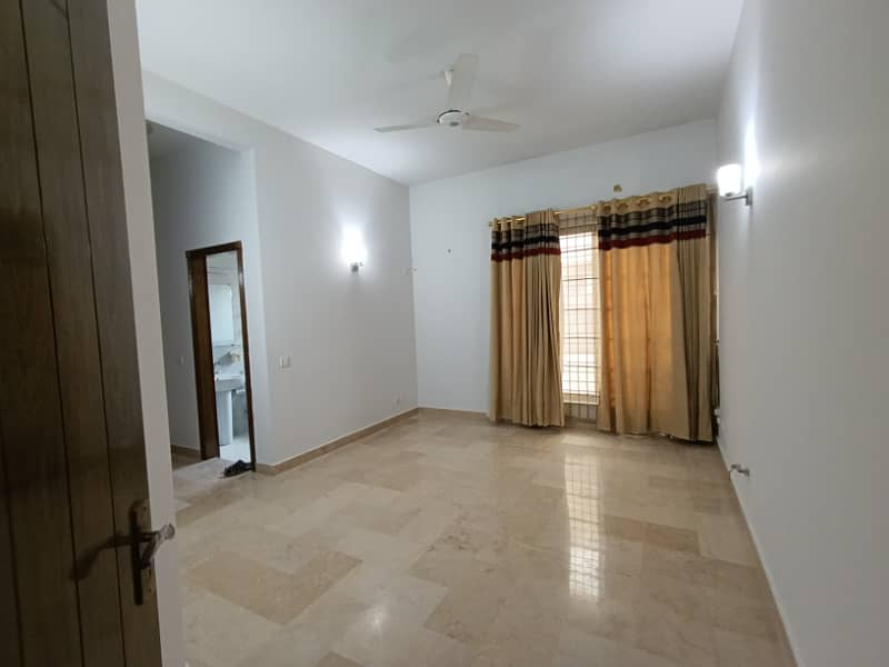 Ground Portion Is Available For Rent In I-8 ISLAMABAD 9