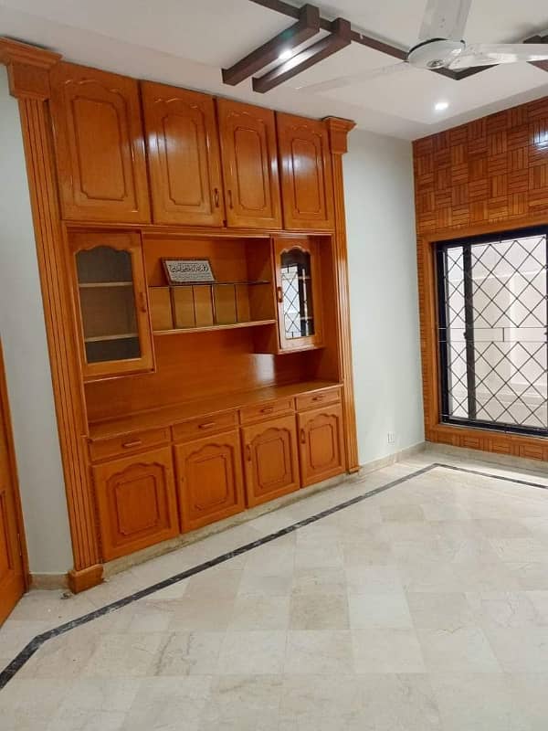 Ground Portion Is Available For Rent In I-8 ISLAMABAD 0