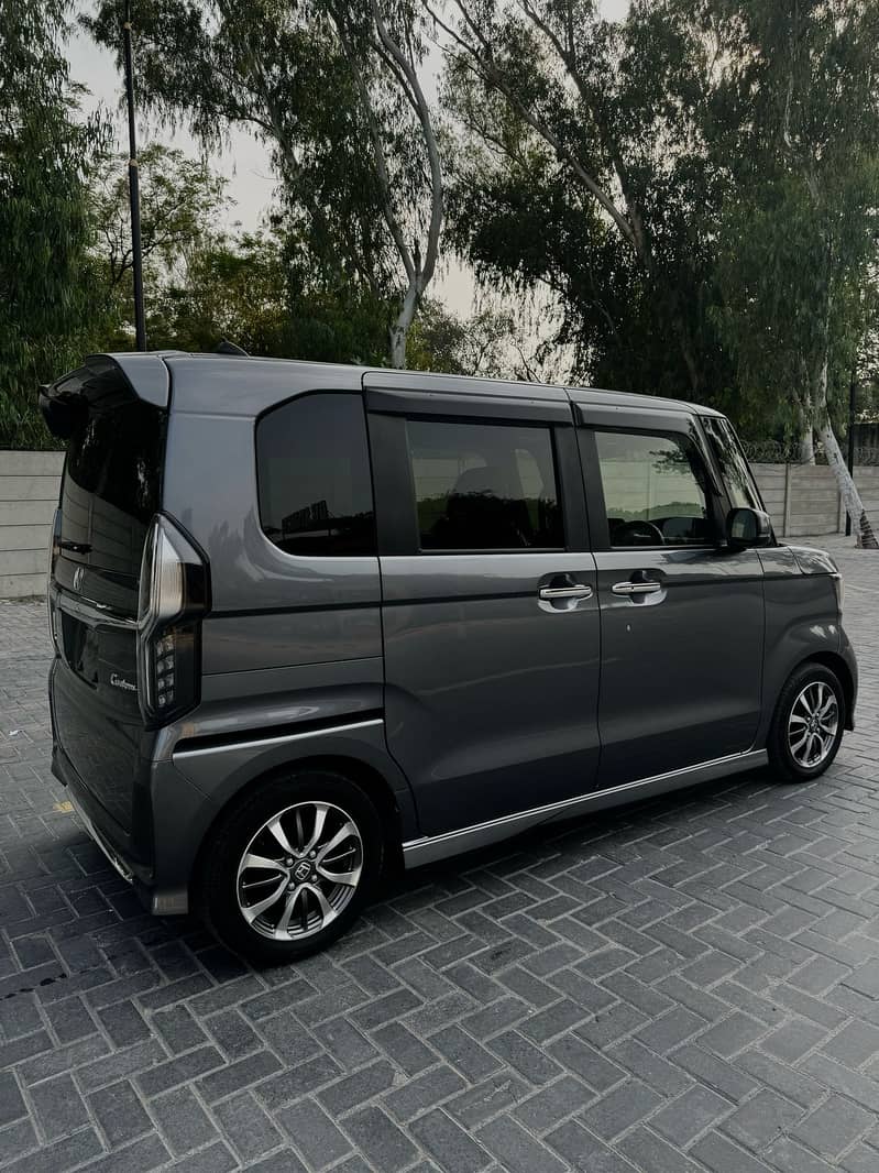 Honda N Box Custom 2021| Fresh Import | Total Geniune 7