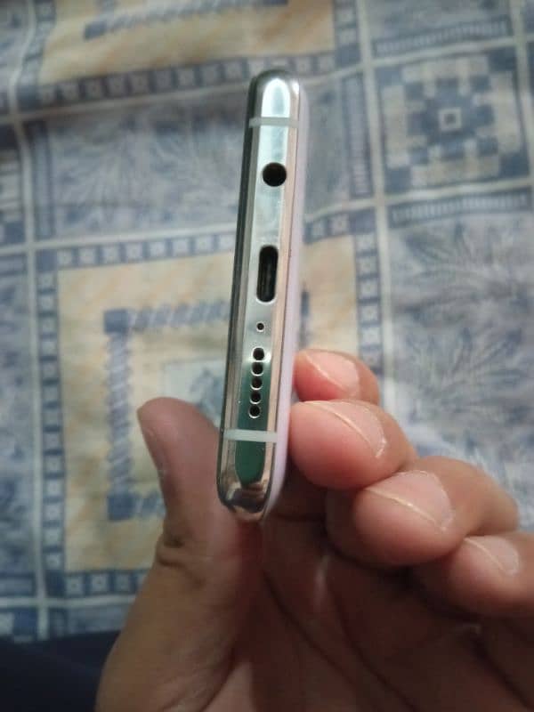 MI Note 10 Lite Edge Screen 4