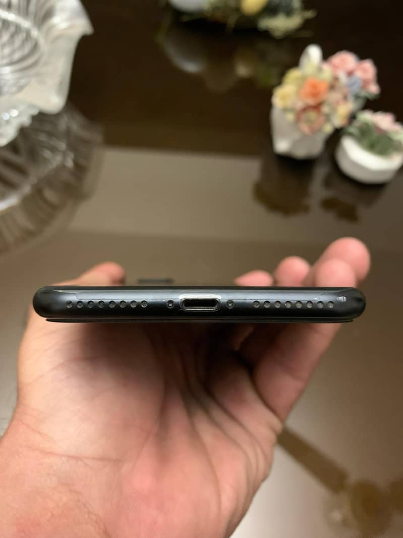 Apple iphone 7 plus 2