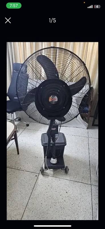 Pedestal Fan with cooling system like AC 2