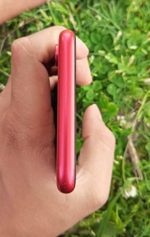 iPhone XR 5