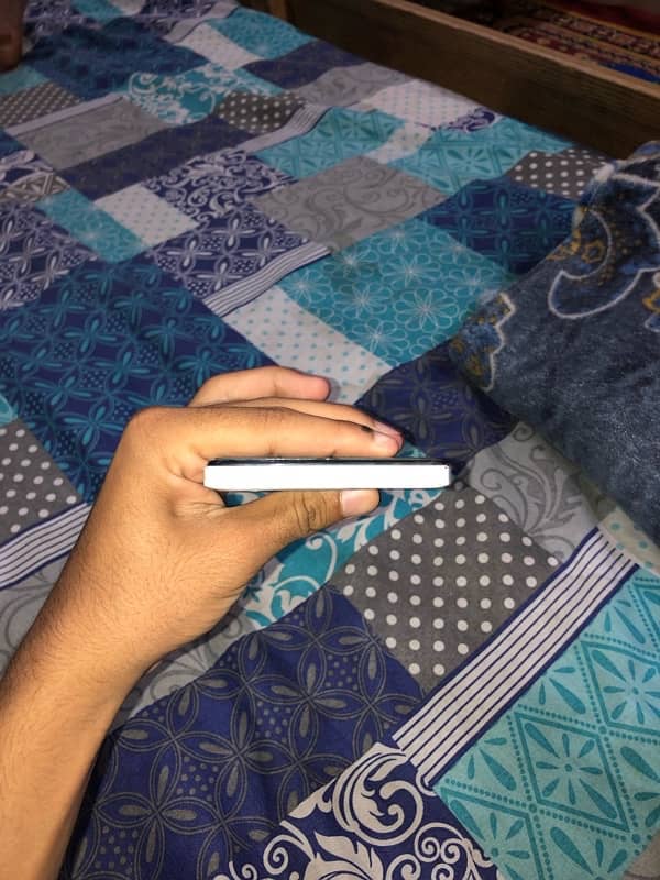 infinix smart 7 condition 10:7.5 all okay minor scratches 3